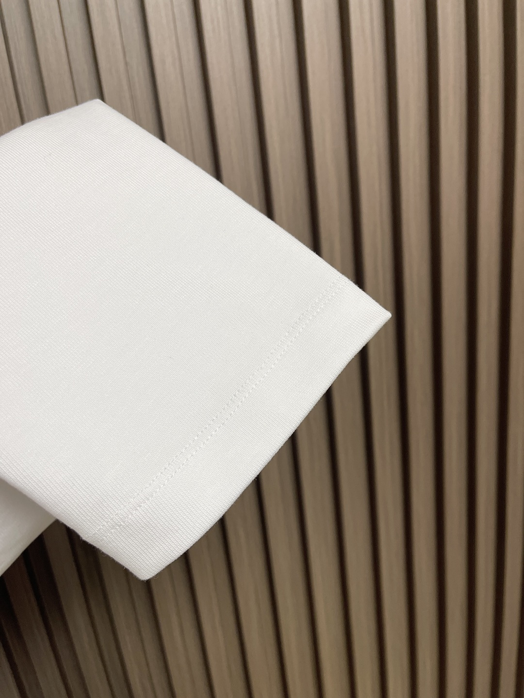 🛒🛒LOEWE 罗意威 2025ss新款圆领长袖T恤，定制全棉材质 亲肤柔软 弹力十足 圆领长袖裁剪 领