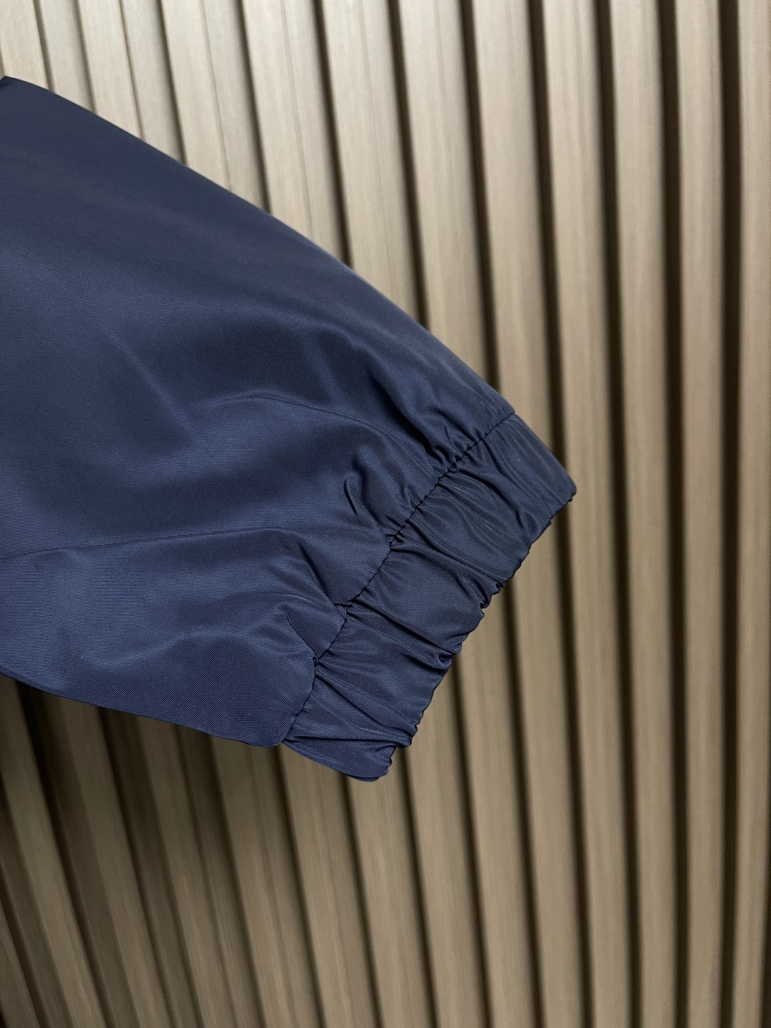 🛒🛒moncler 2025ss秋季新款拉立领夹克外套 防风面料 经典logo 设计 拉链门襟 两侧拉链