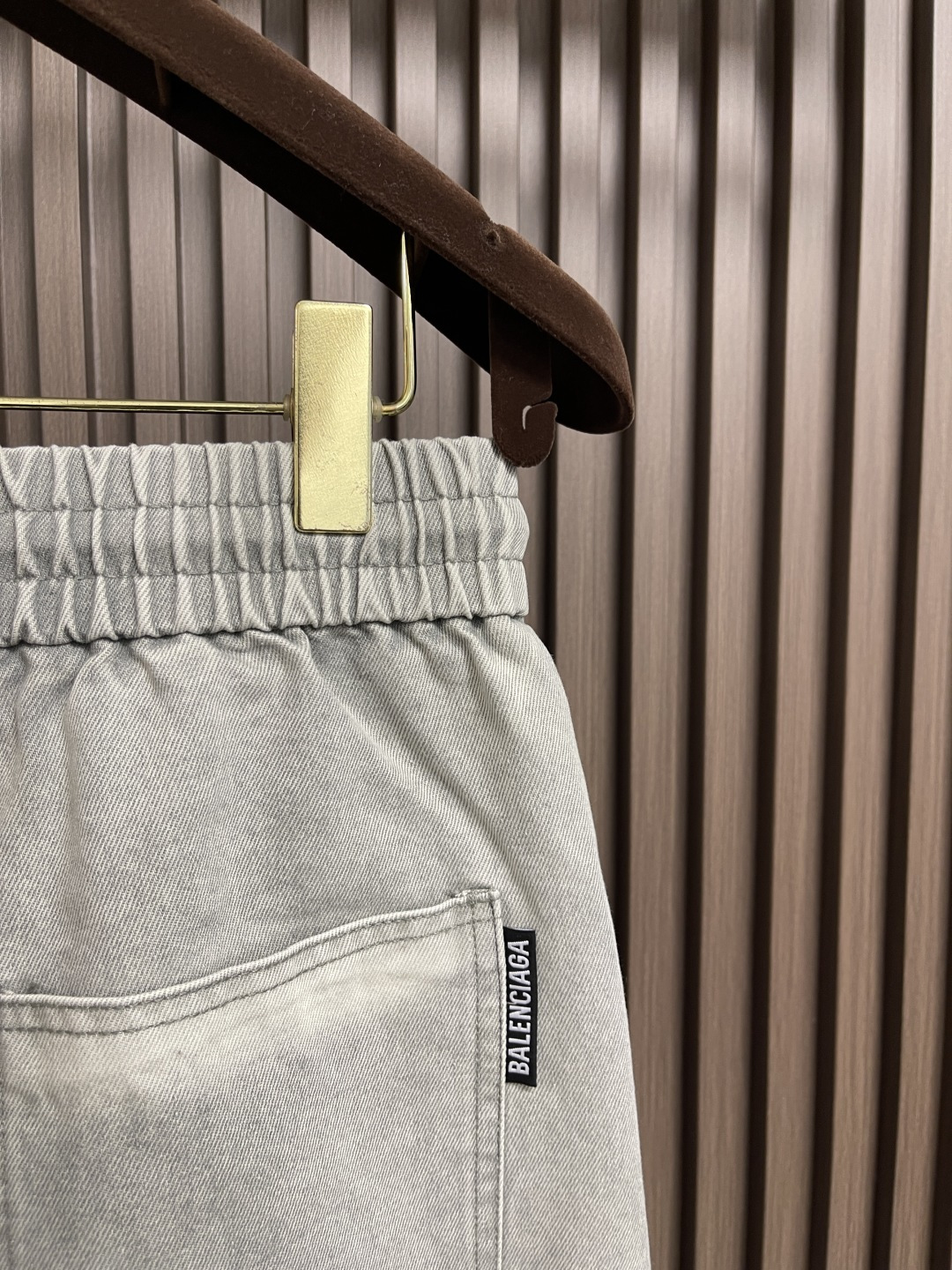 🛒🛒Balenciaga 2025SS早秋新款直筒休闲卫裤，简约时尚新款定制面料，身穿手感舒适 低调不失
