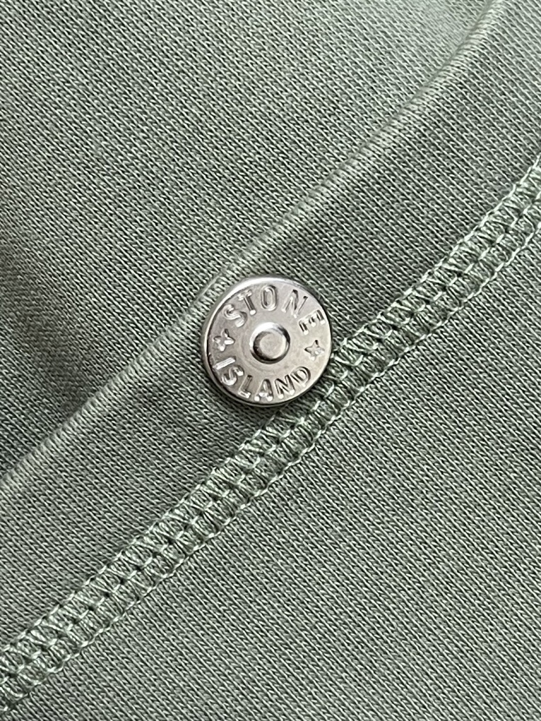 🛒🛒STONE ISLAND 石头岛2025ss秋冬新款束腿休闲裤，选用进口面料，柔软舒适有质感，原版五