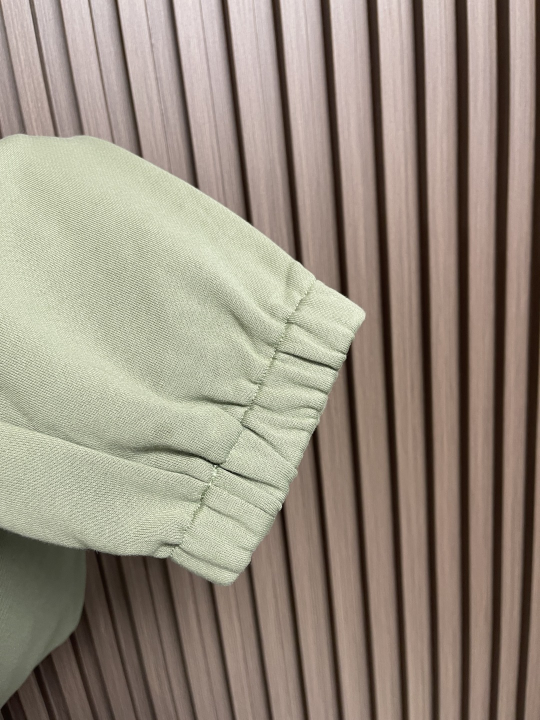 🛒🛒STONE ISLAND 石头岛2025ss秋冬新款束腿休闲裤，选用进口面料，柔软舒适有质感，原版五