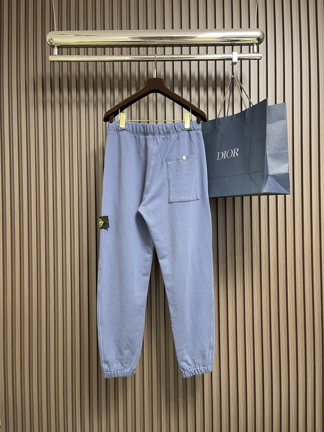 🛒🛒STONE ISLAND 石头岛2025ss秋冬新款束腿休闲裤，选用进口面料，柔软舒适有质感，原版五