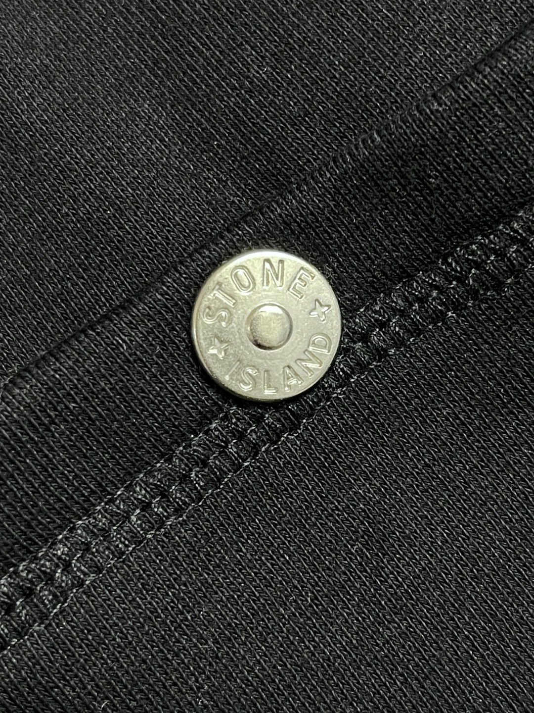 🛒🛒STONE ISLAND 石头岛2025ss秋冬新款束腿休闲裤，选用进口面料，柔软舒适有质感，原版五