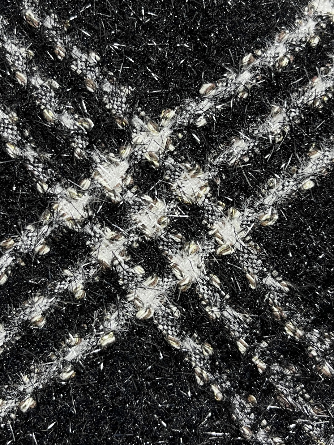 🛒🛒Chanel 格纹单排扣夹克，定制精纺羊毛融亮纱格纹雅致料 以及标识 Logo 人丝提花里布 质感卓