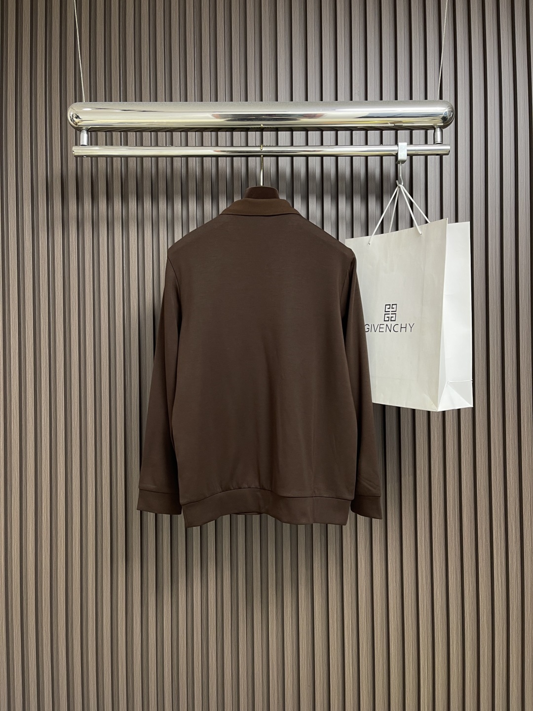 🛒🛒lP🆕 LoroPiana V翻领口男士针织长袖POLO衫 品质控推荐 经典百搭 不挑人 年年爆款