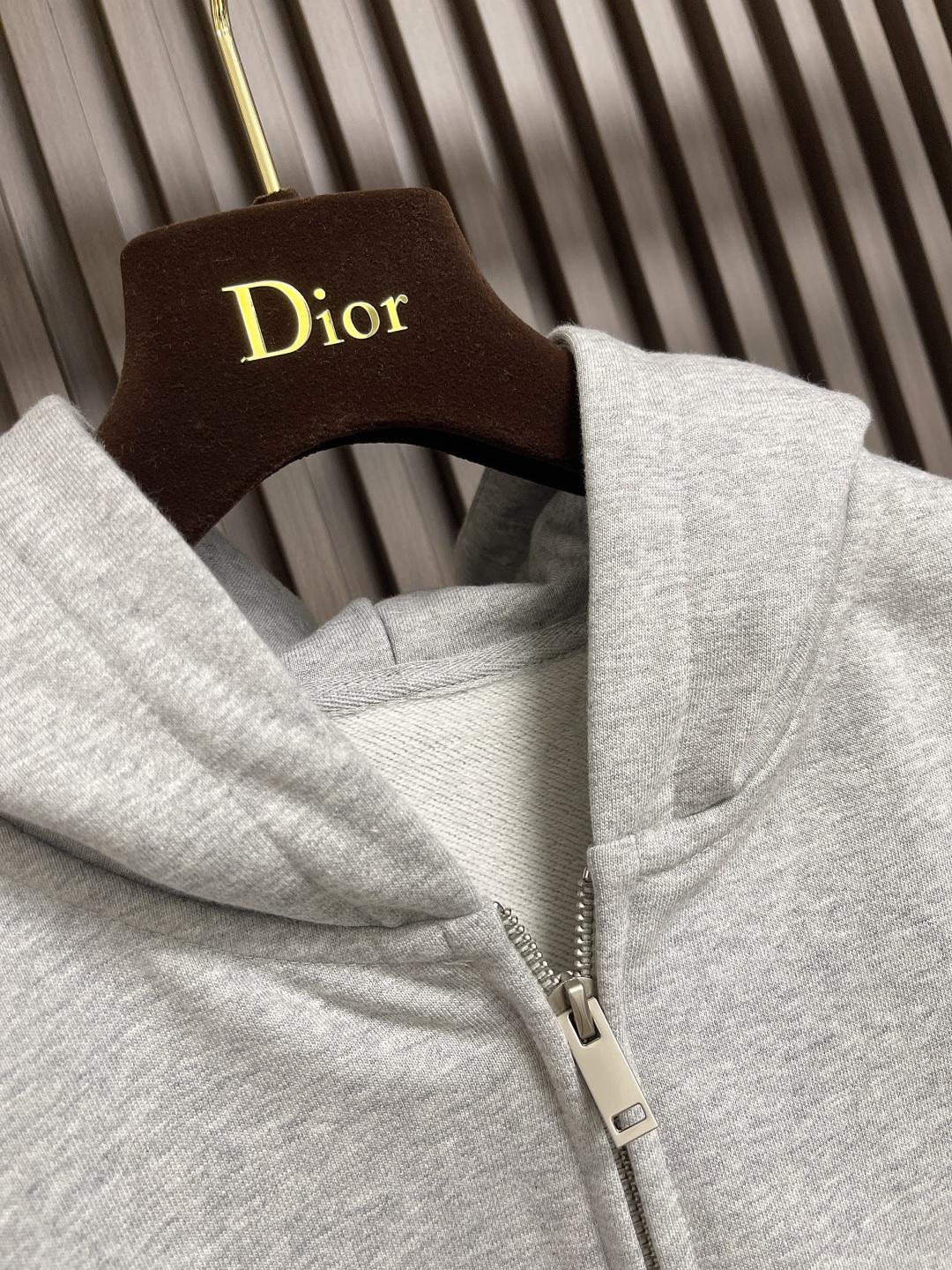 🛒🛒Gucci 印花logo标识字母拉链连帽卫衣，该款面料手感偏柔软，上身舒宽不贴身，后背提花logo设