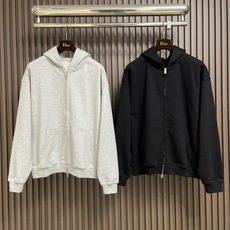 🛒🛒Gucci 印花logo标识字母拉链连帽卫衣,该款面料手感偏柔软,上身舒宽不贴身,后背提花logo设 🛒🛒Gucci 印花logo标识字母拉链连帽卫衣,该款面料手感偏柔软,上身舒宽不贴身,后背提花logo设