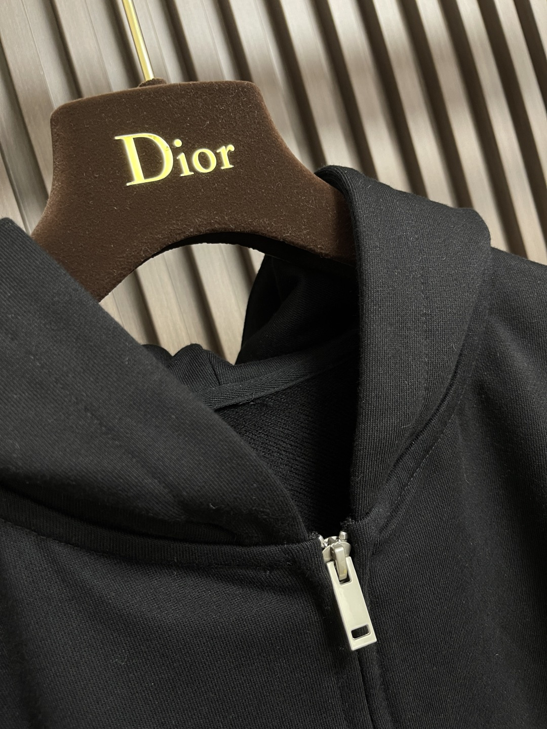 🛒🛒Gucci 印花logo标识字母拉链连帽卫衣,该款面料手感偏柔软,上身舒宽不贴身,后背提花logo设 🛒🛒Gucci 印花logo标识字母拉链连帽卫衣,该款面料手感偏柔软,上身舒宽不贴身,后背提花logo设