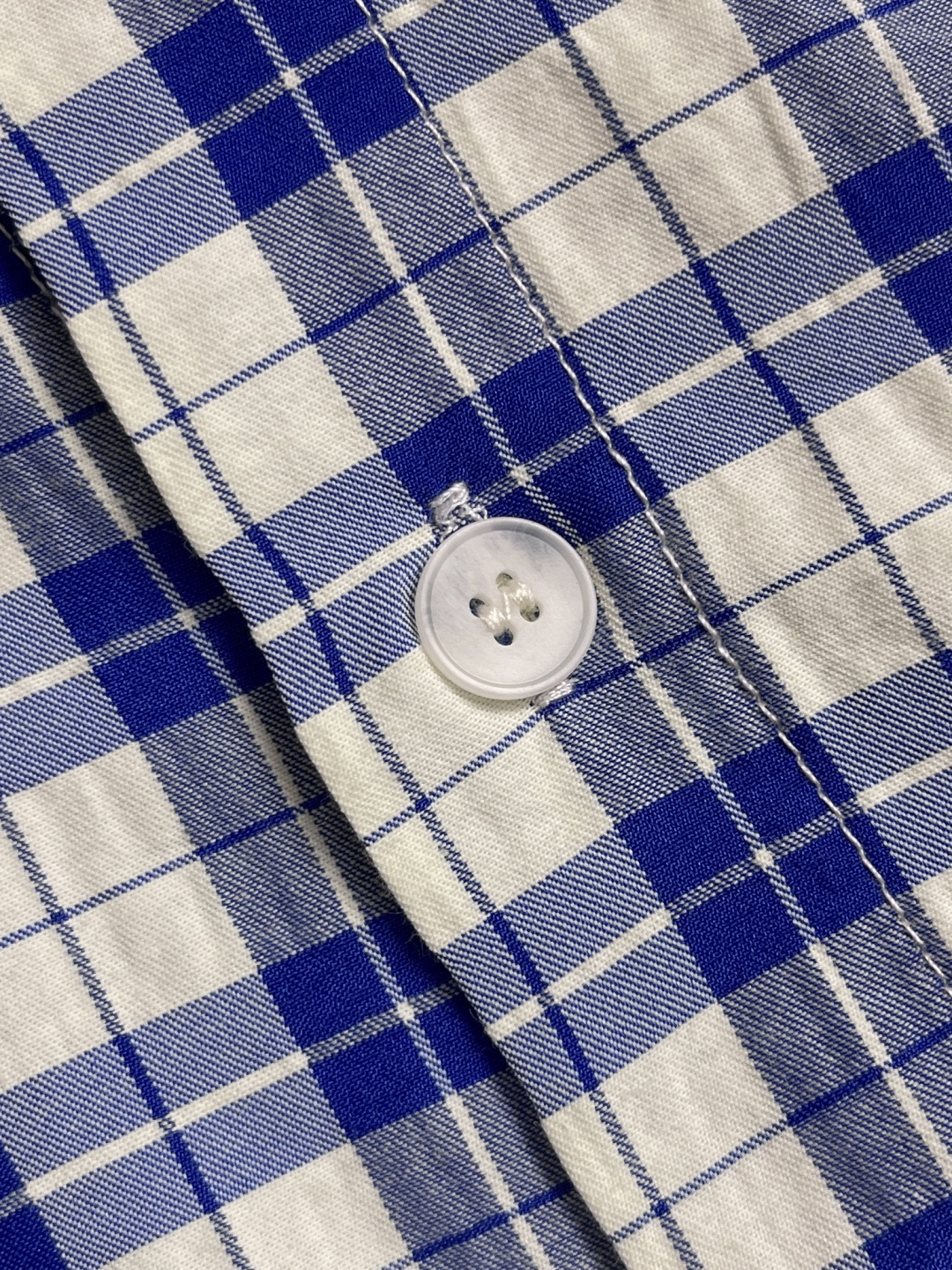 🛒🛒vivienne westwood 西太后格纹长袖衬衫，属于有款有型有设计的完美款，轻松满足各位所有
