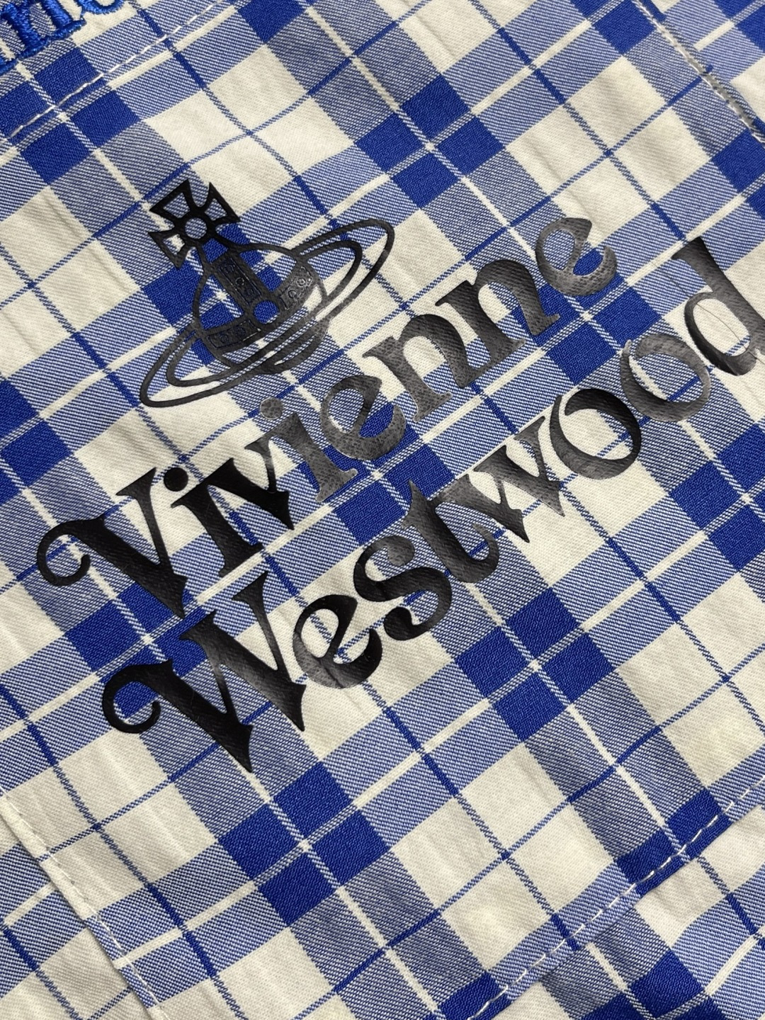 🛒🛒vivienne westwood 西太后格纹长袖衬衫，属于有款有型有设计的完美款，轻松满足各位所有