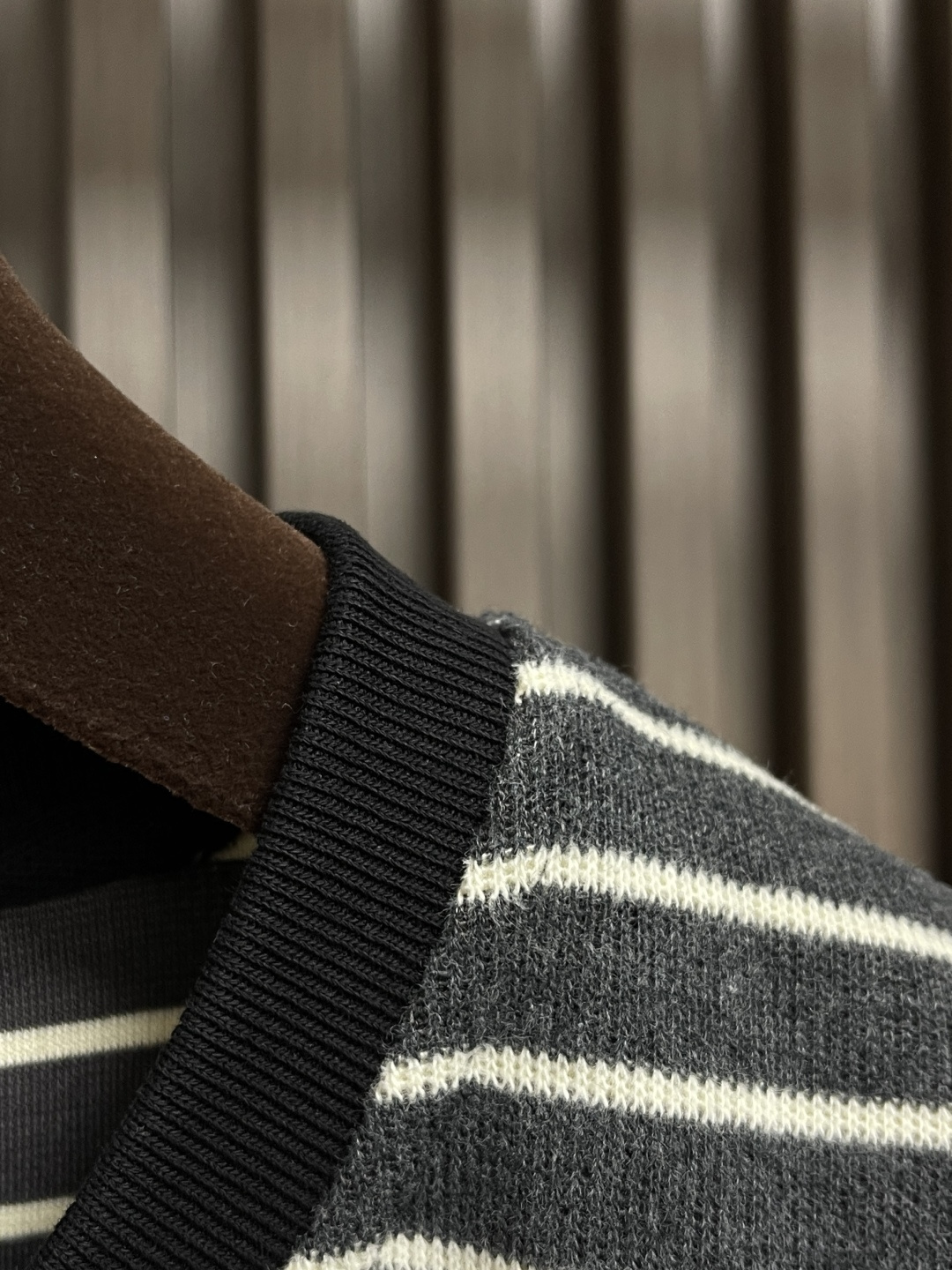 🛒🛒MiuMiu 2025SS 徽标logo条纹长袖T恤，定织60支双股纱线：采用60S 200G高支数