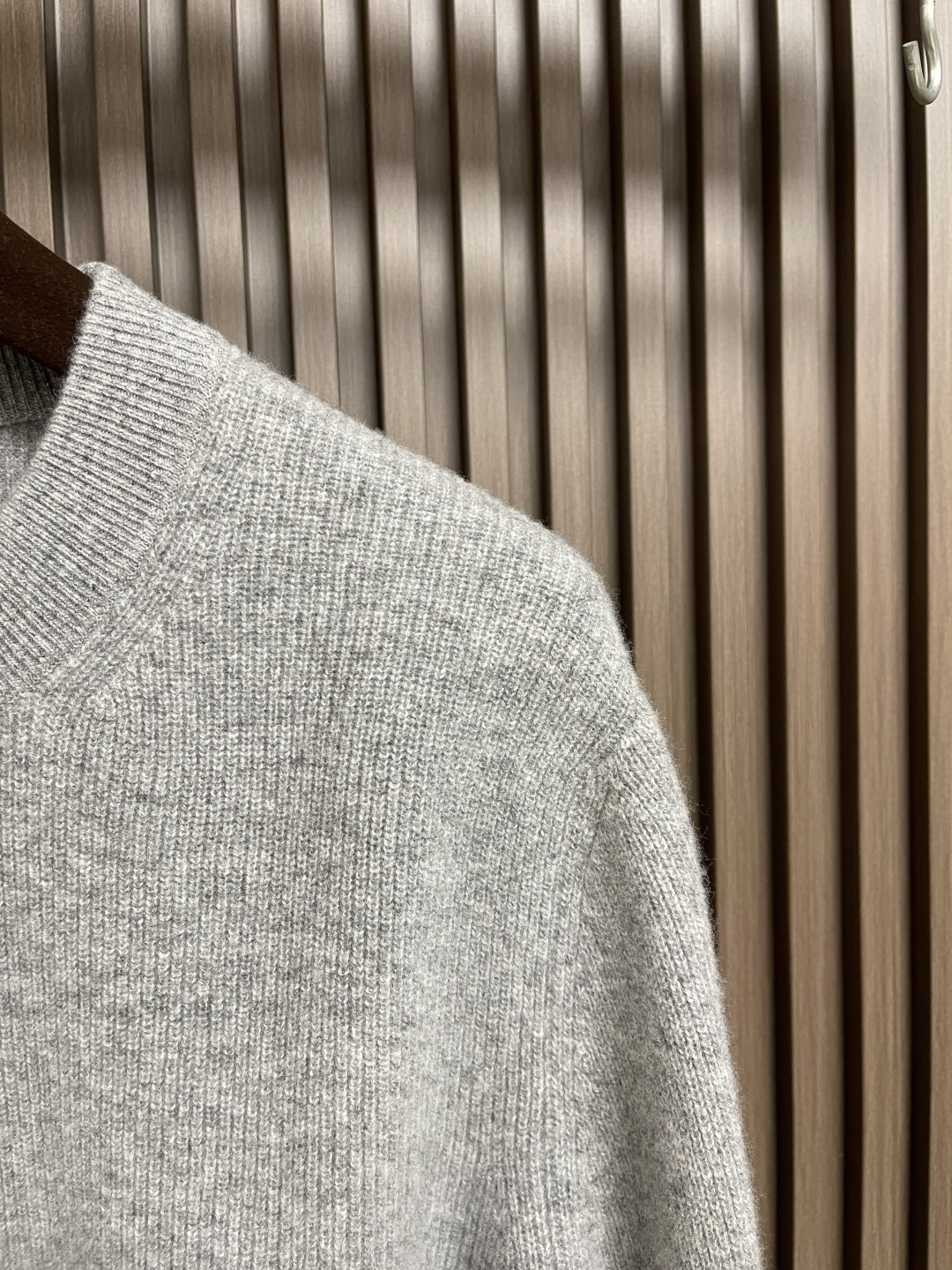 🛒🛒BrunelloCucinelli BC 圆领针织山羊绒毛衣，高端粉丝必入的秋冬王牌单品．精准立体的