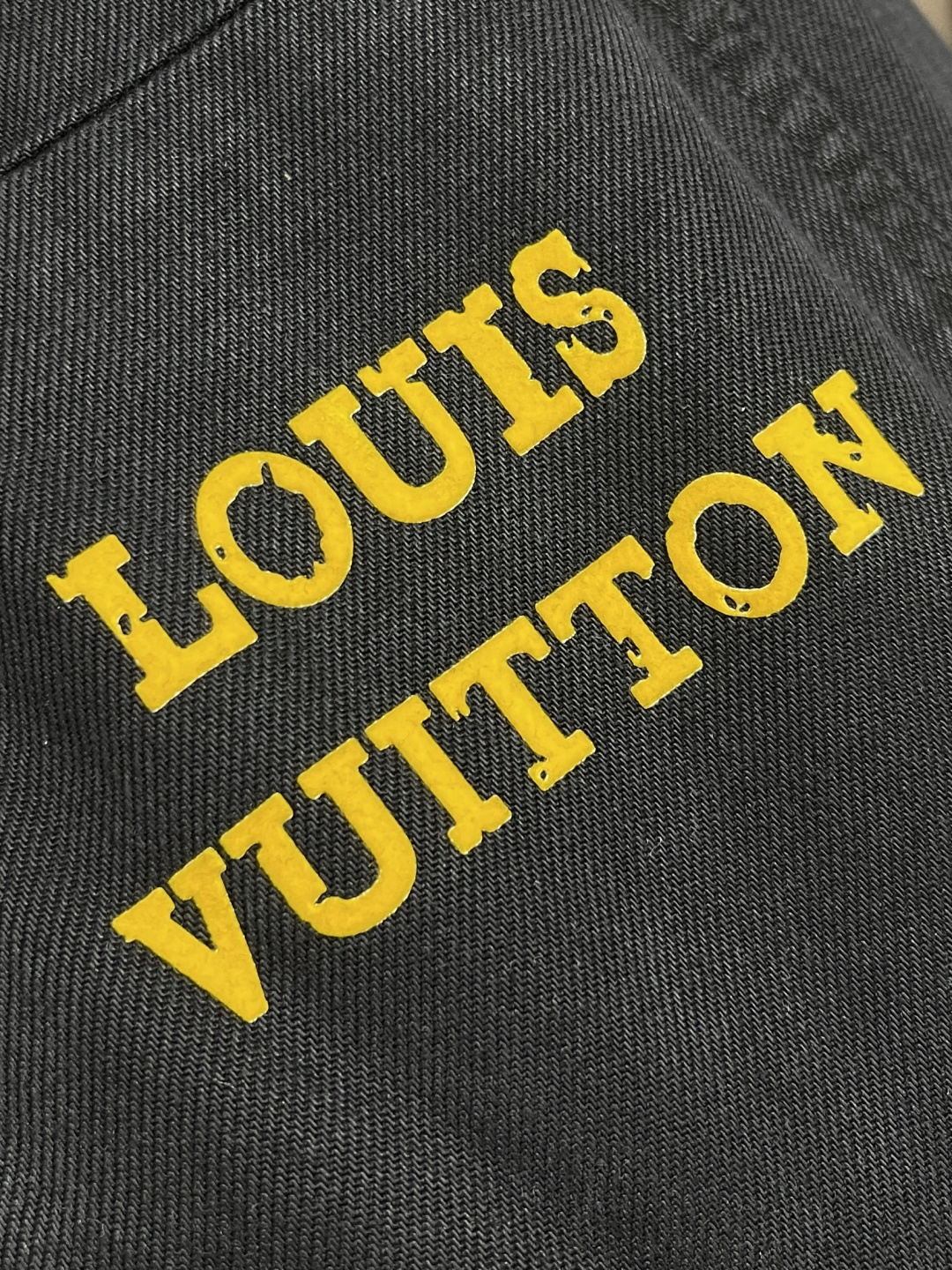 🛒🛒LV 2025ss秋季新款弯腿弹力休闲裤，非常高档，面料与版型都是极其精良的，着穿这种高档的裤装真的