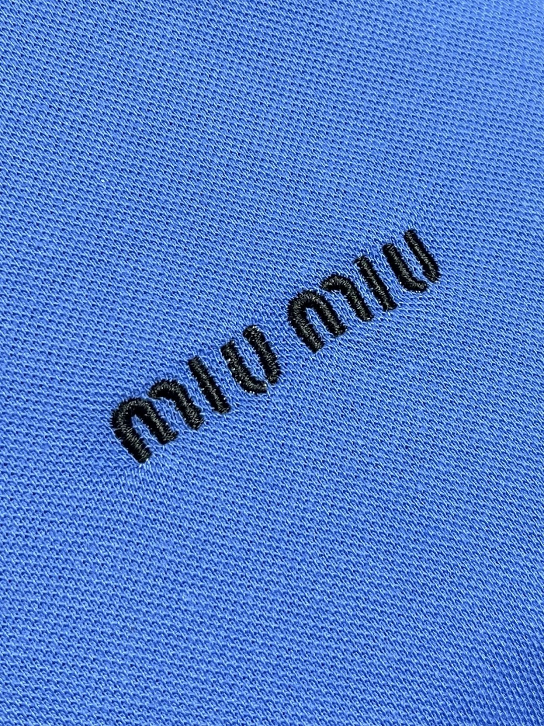 🛒🛒MIUMIU 东京PoPuP限定蓝拼翻领长袖POLO，拆解原版面料定向开发原版一致240克全棉精梳珠
