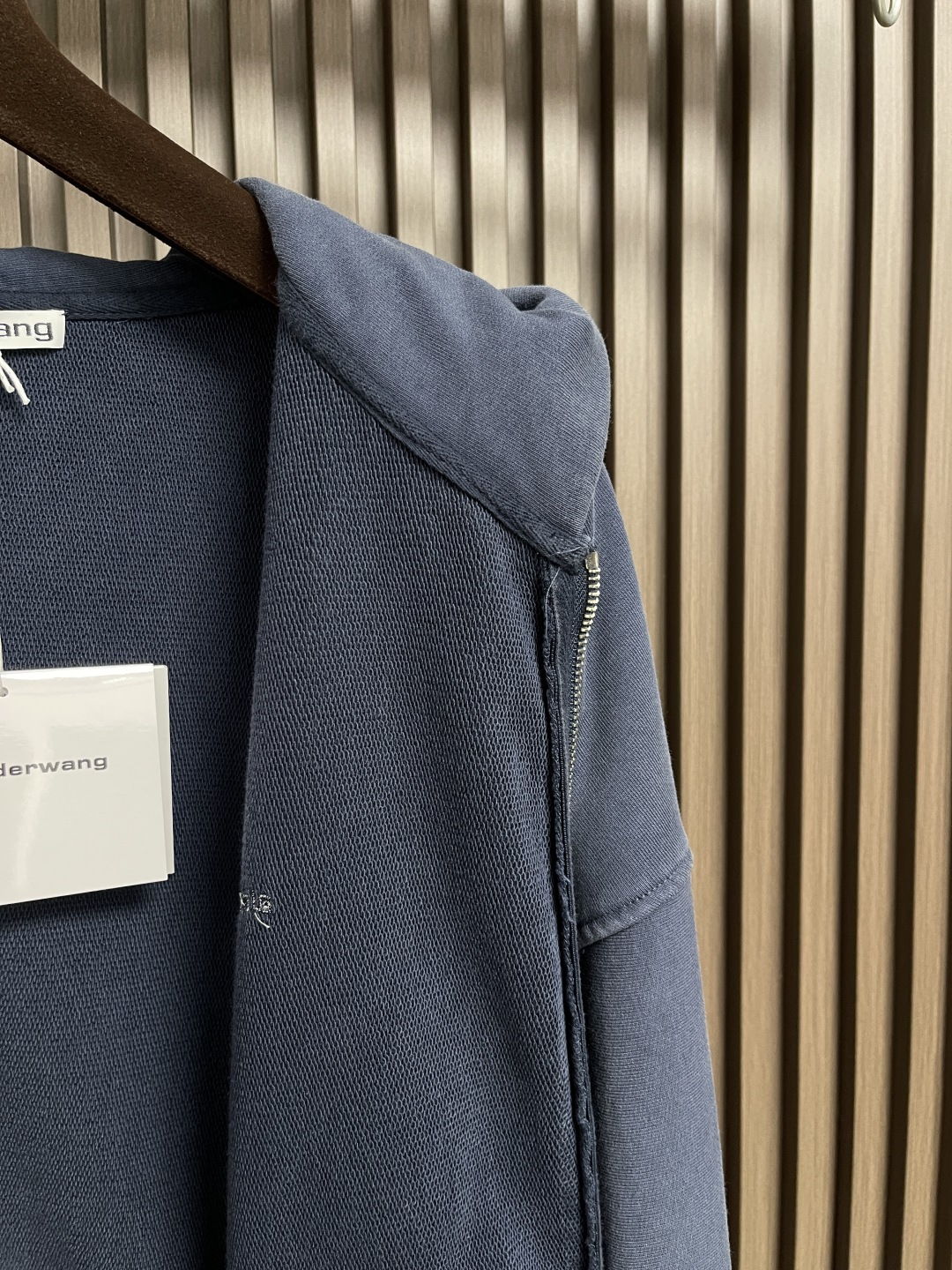 🛒🛒Alexanderwang亚历山大王 中性做旧连帽外套，定制520克全棉毛圈，男女同款连帽外套。成衣