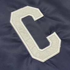 🛒🛒Celine 2025FW早秋新品学院风棒球服,前胸的巨型白色 🛒🛒Celine 2025FW早秋新品学院风棒球服,前胸的巨型白色