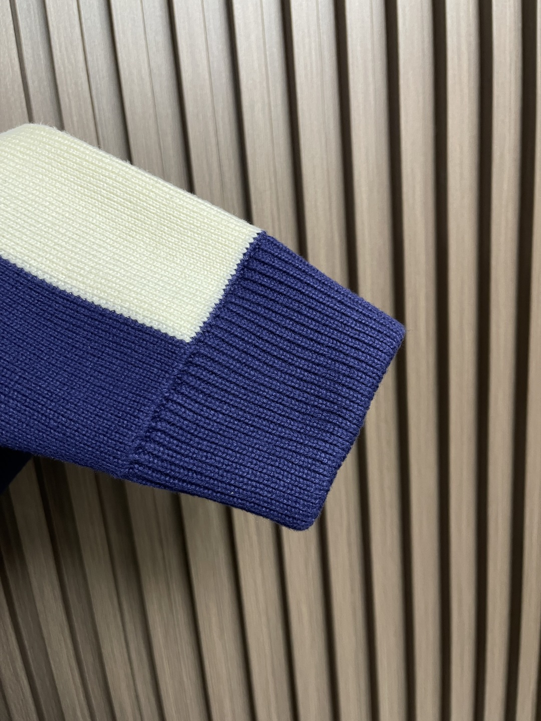 🛒🛒GUCCI 2025SS Gart系列毛织拉链外套，拼接毛织拉链外套 袖口自带logo刺绣 定制面料