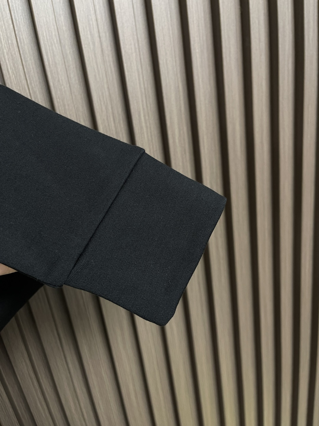 🛒🛒LV 2025fw立体标识刺绣logo长袖t恤，定制260g全棉双纱紧密爽滑面料，布面干净，布纹清晰