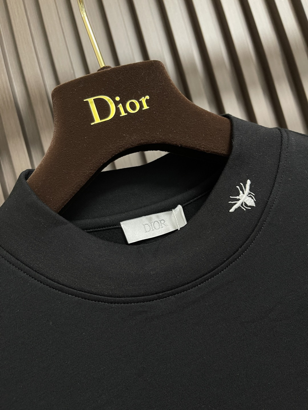 🛒🛒Dior 2025ss早秋新款logo刺绣标识长袖t恤，定制260g全棉双纱紧密爽滑面料，布面干净，