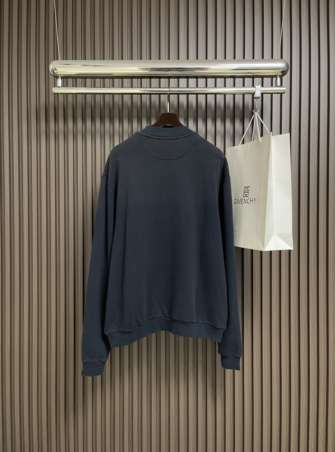 🛒🛒Acne Studios 2025SS印花做旧拉链卫衣外套，专机织造高克重毛圈结构，确保挺括性与垂感