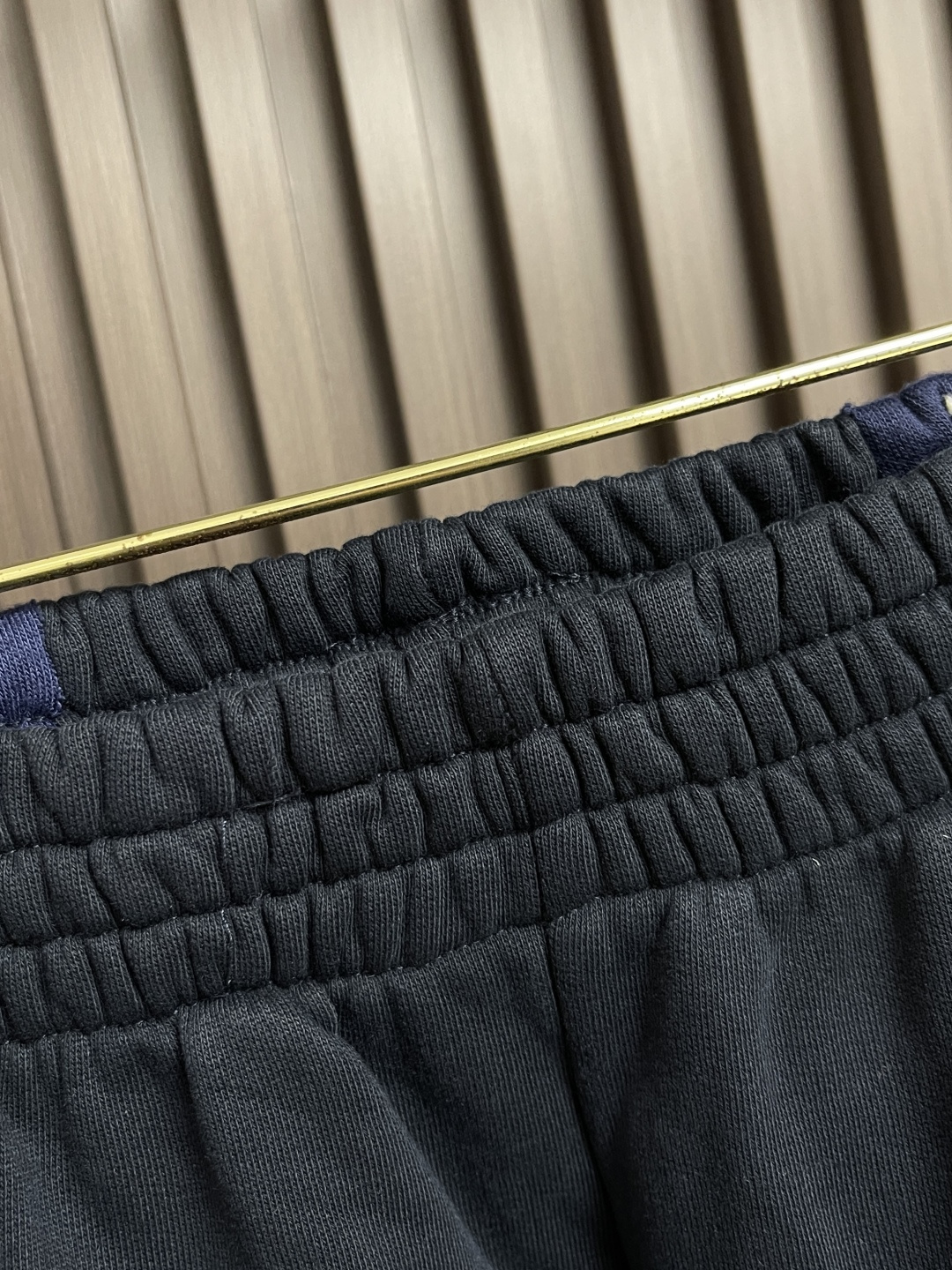 🛒🛒Balenciaga 拼色运动长裤，复古平纹针织面料，拼接间条16S+10S鱼鳞底卫衣面料，搭配同撞