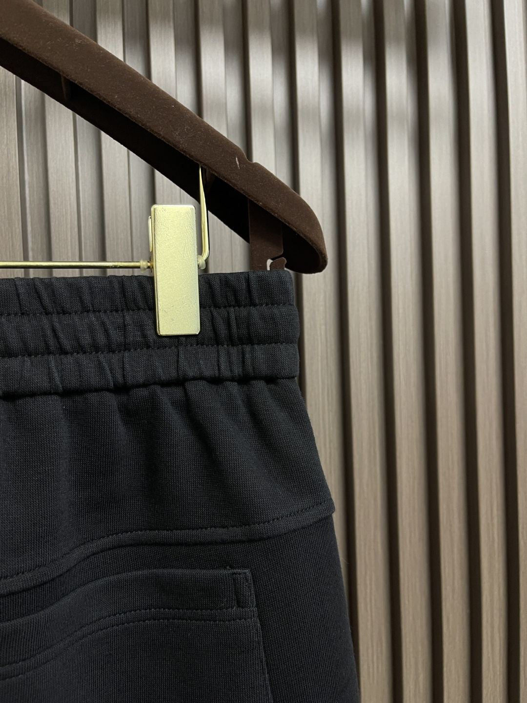 🛒🛒Balenciaga 2025SS早秋新款直筒休闲卫裤，简约时尚新款定制面料，身穿手感舒适 低调不失