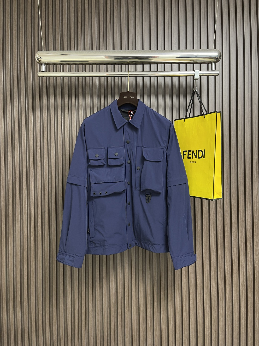 🛒🛒Moner Grenoble多口袋可拆卸衣袖多功能户外外套，可拆卸衣袖拼接 风格随意切换 定制定染双