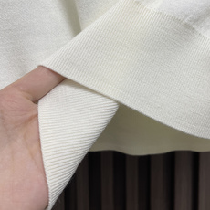 🛒🛒lP🆕 Loro Piana 海鸥领长袖针织Polo,此款面料采用百分百进口羊毛,独家定染经过复杂的 🛒🛒lP🆕 Loro Piana 海鸥领长袖针织Polo,此款面料采用百分百进口羊毛,独家定染经过复杂的