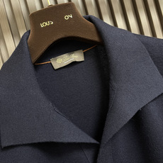 🛒🛒lP🆕 Loro Piana 海鸥领长袖针织Polo,此款面料采用百分百进口羊毛,独家定染经过复杂的 🛒🛒lP🆕 Loro Piana 海鸥领长袖针织Polo,此款面料采用百分百进口羊毛,独家定染经过复杂的
