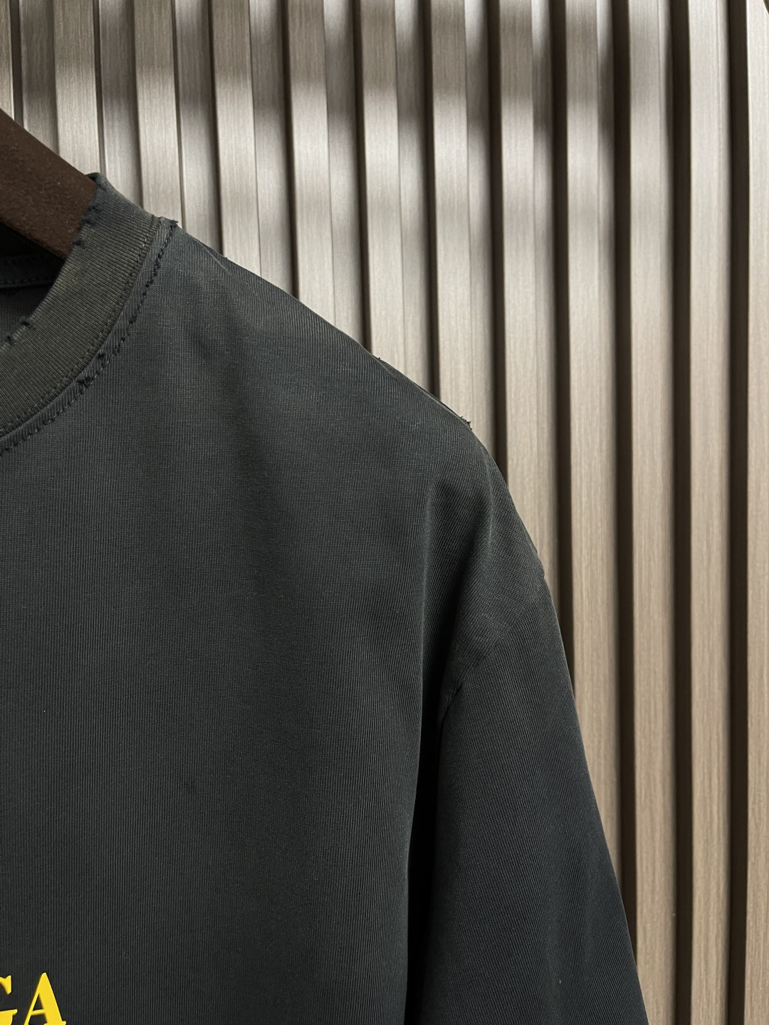 🛒🛒BALENCIAGA 复古短袖T恤，定织面料工艺洗水处理 高克重300克面料 质感十足 布面干净 柔