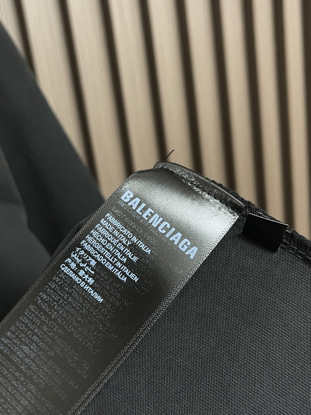 🛒🛒BALENCIAGA 复古胶带印花BB标识短袖T恤，定织面料工艺洗水处理 高克重300克面料 质感十