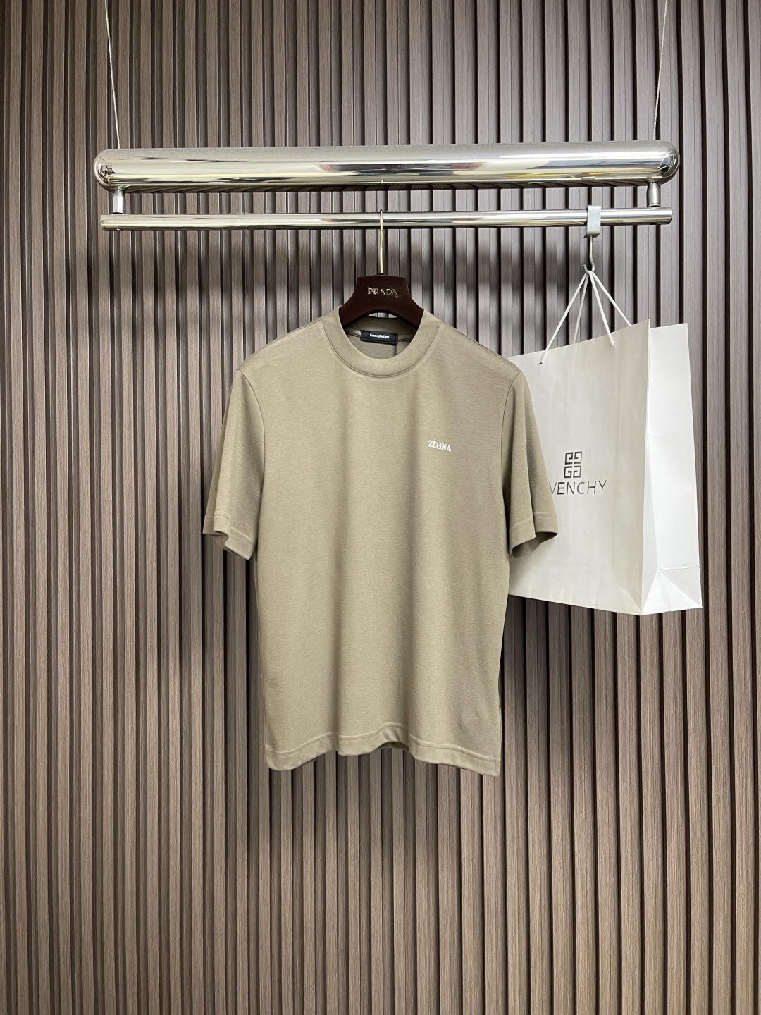 🛒🛒Zegna 2025fw秋冬新品圆领短袖T恤，时尚休闲打底衫，进口优质澳绒打造，给您羊绒般的呵护、非