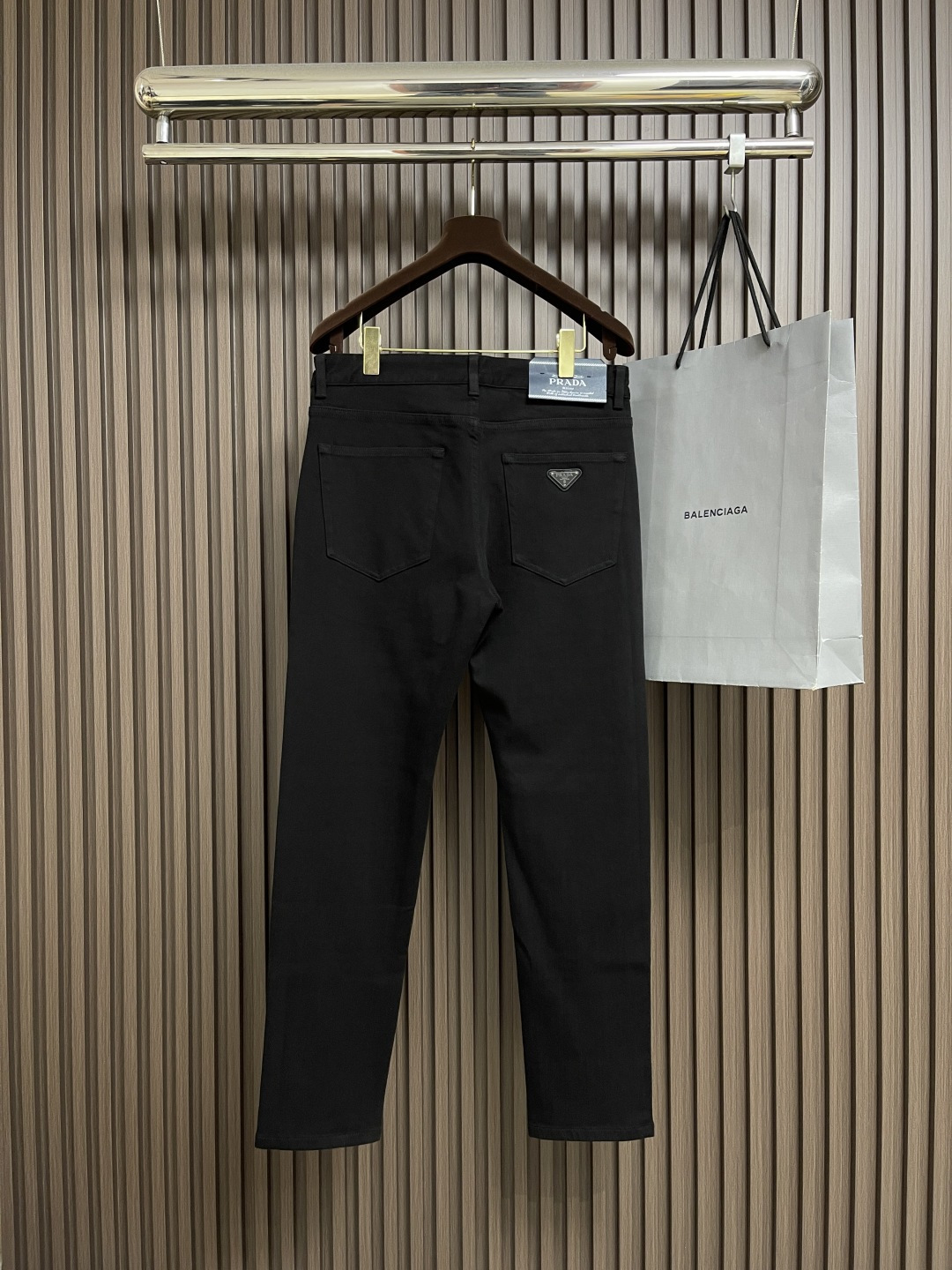 🛒🛒Prada 三角标识牛仔裤 定制复刻 客供五金辅料 原单品质 进口牛仔面料重工洗水 做工走线精细 上