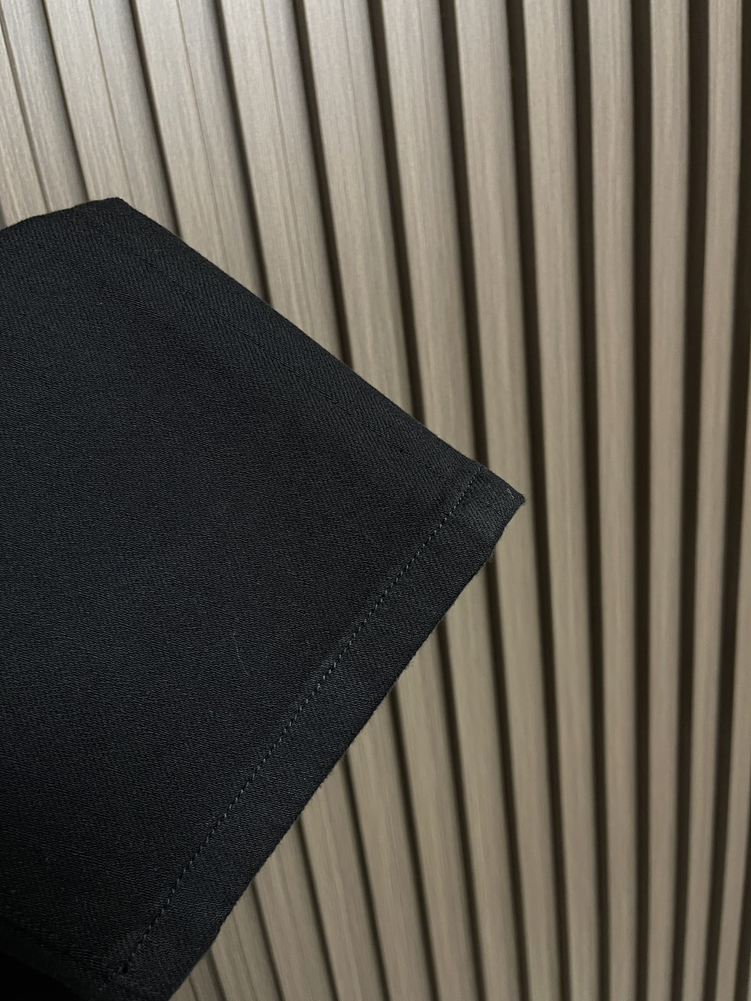 🛒🛒Fendi 新款牛仔裤，订制进口丹宁布料，质感卓然。经典五袋设计，后袋压印 logo标识设计，原厂一