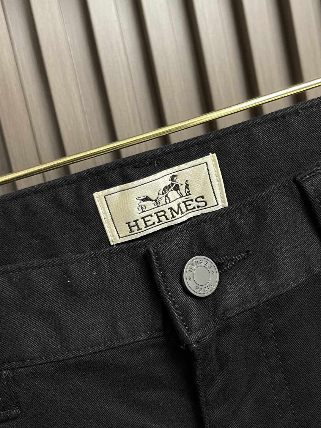 🛒🛒Hermes 爱马仕秋冬新款休闲裤 定制面料 透气舒适度高，细节无可挑剔，品牌元素设计理念，体现高品