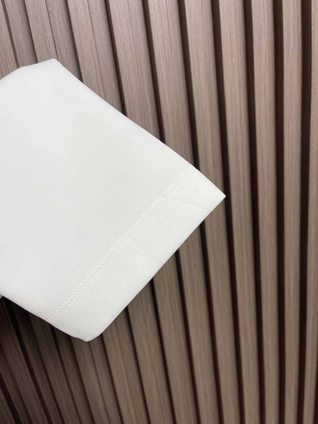 🛒🛒LV 2025fw 印花logo长袖t恤，定制260g全棉双纱紧密爽滑面料，布面干净，布纹清晰，手感