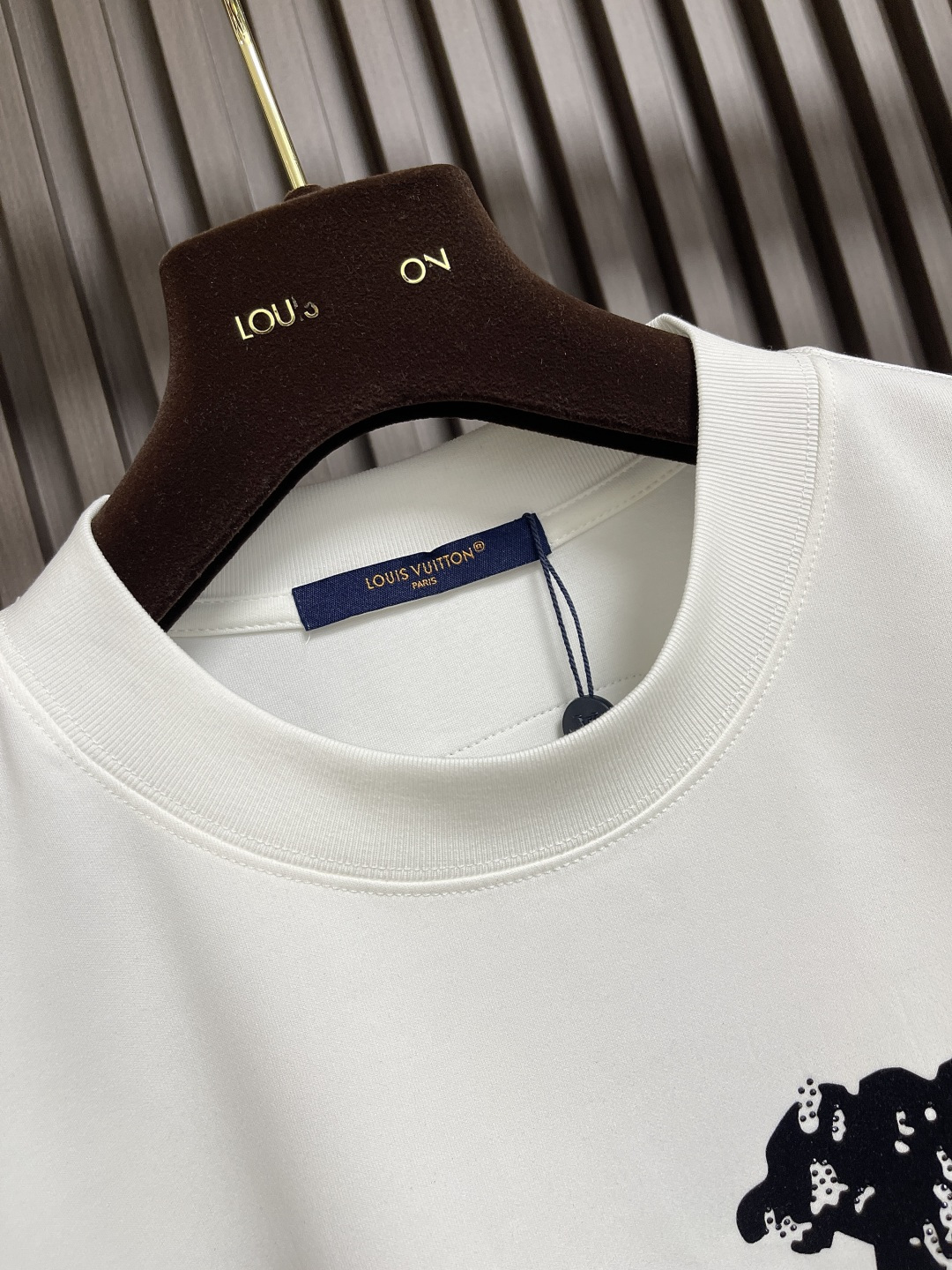 🛒🛒LV 2025fw 印花logo长袖t恤，定制260g全棉双纱紧密爽滑面料，布面干净，布纹清晰，手感