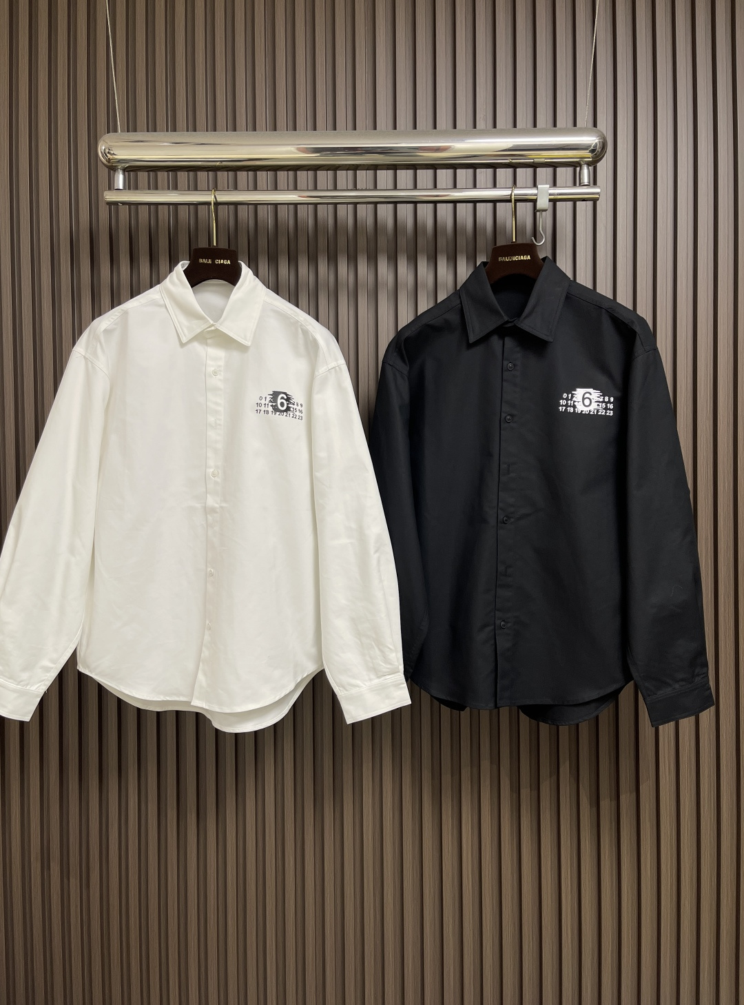 🛒🛒Maison Margiela马吉拉MM6 2025SS秋冬长袖衬衫 面料采用澳洲进口180g天纱定