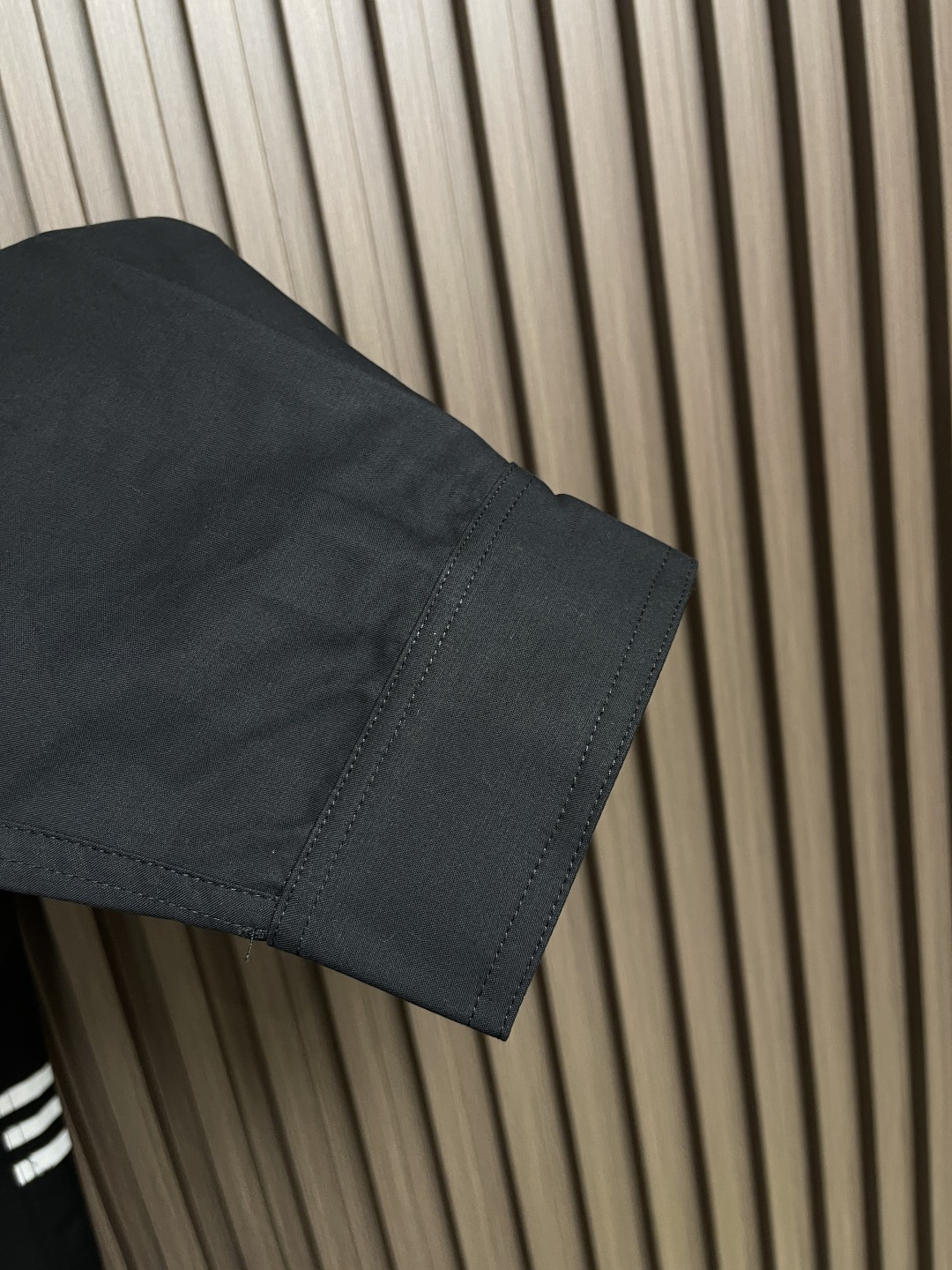 🛒🛒Maison Margiela马吉拉MM6 2025SS秋冬长袖衬衫 面料采用澳洲进口180g天纱定