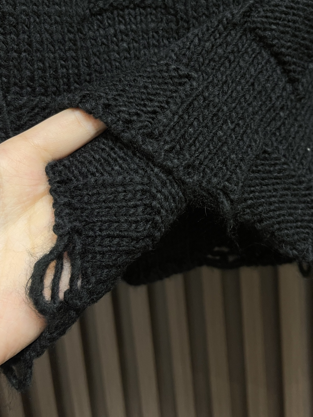 🛒🛒Goiden Goose 2025SS格纹针织圆领毛衣，面料采用采用16支混纺，进口机德国（斯托尔）