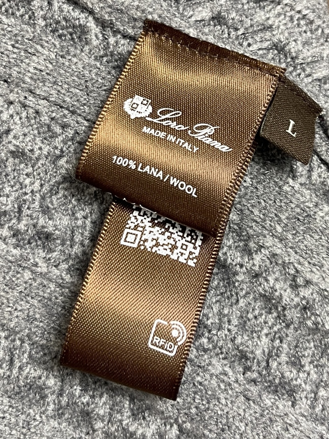 🛒🛒loro Piana lP🆕 秋冬新款半拉练针织毛衣，经典设计感与颜值爆棚的外套，品质更是无法挑剔品