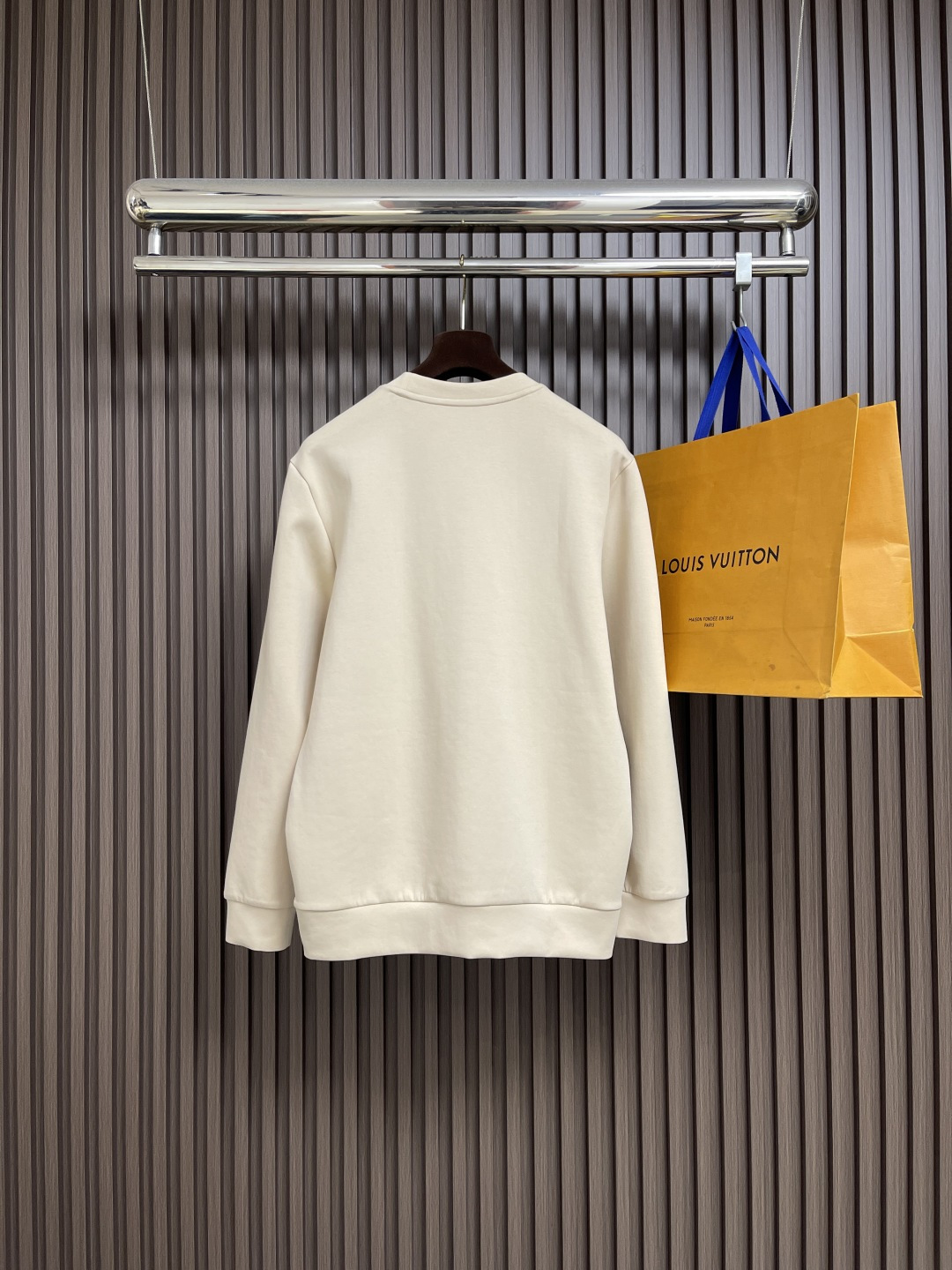 🛒🛒Burberry 2025SS新款镂空战马标识圆领卫衣，面料精选26s双纱与底10s绒纱面料，罗纹部