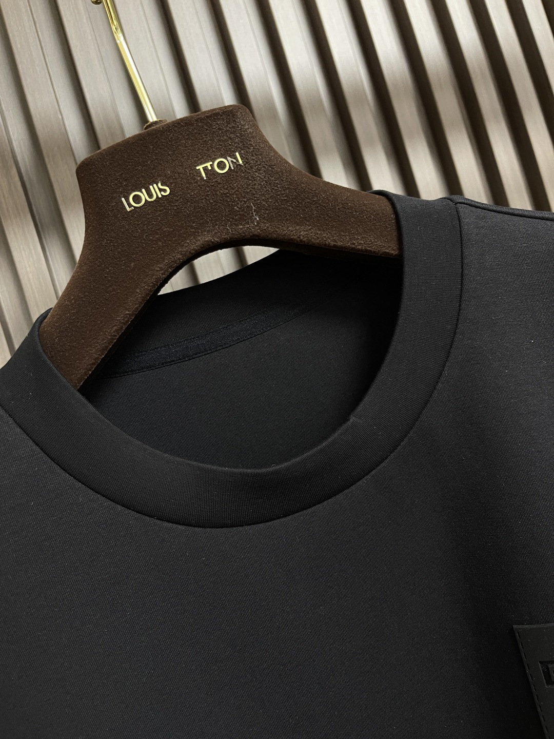 🛒🛒Burberry 2025SS新款镂空战马标识圆领卫衣，面料精选26s双纱与底10s绒纱面料，罗纹部