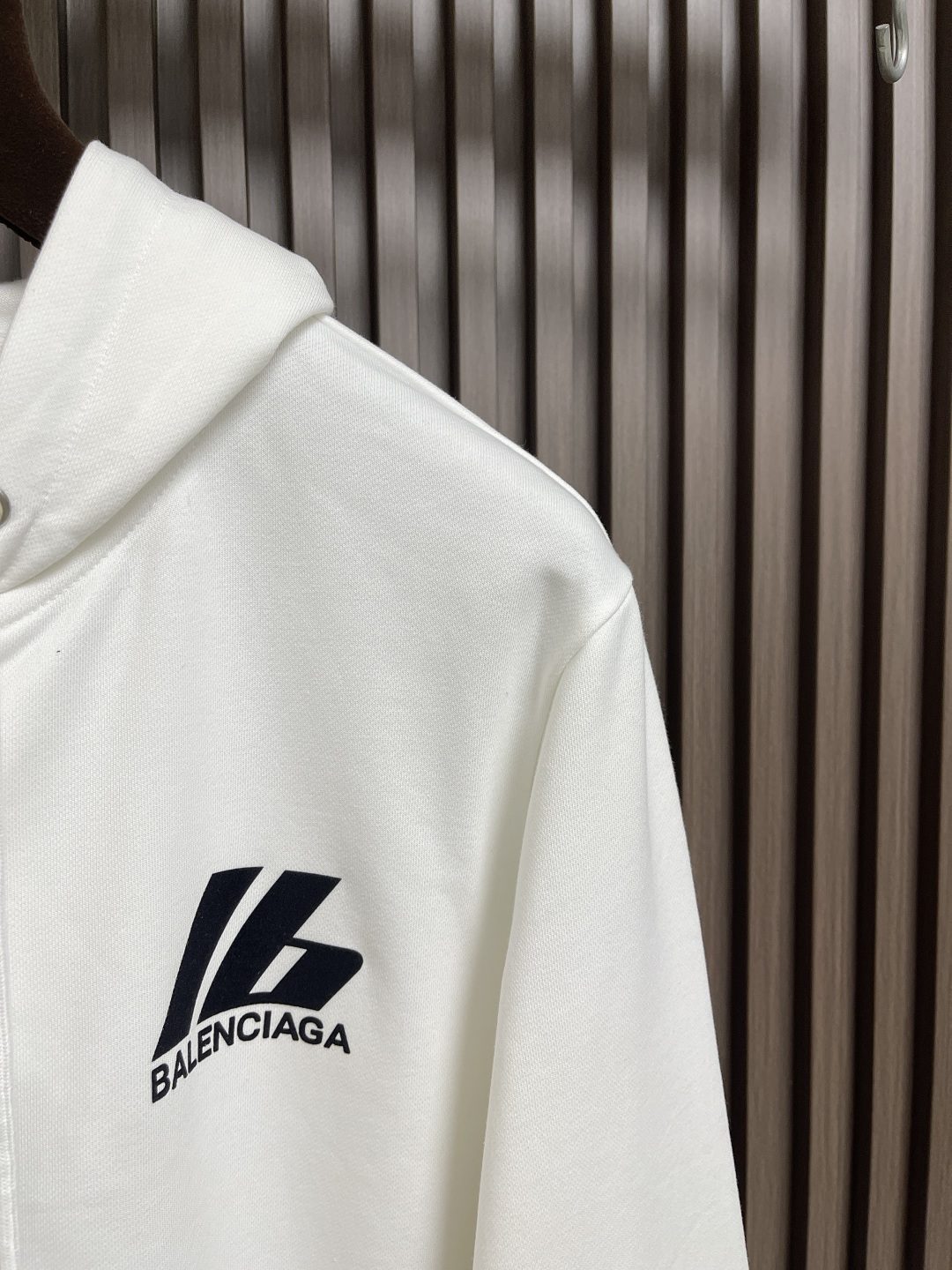 🛒🛒BALENCIAGA 巴黎世家logo标识印花拉链连帽卫衣，定织420G重磅鱼鳞毛圈面料抓绒处理，订