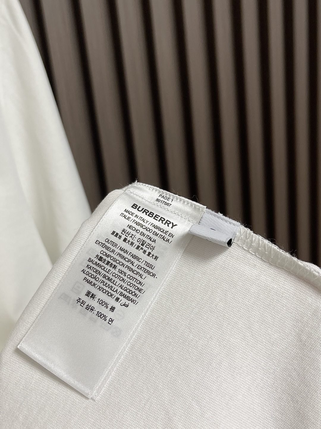 🛒🛒Burberry 2025s早秋新款长袖T恤，基础款推荐！百搭战神！胸前B家经典战马图形立体印花设计