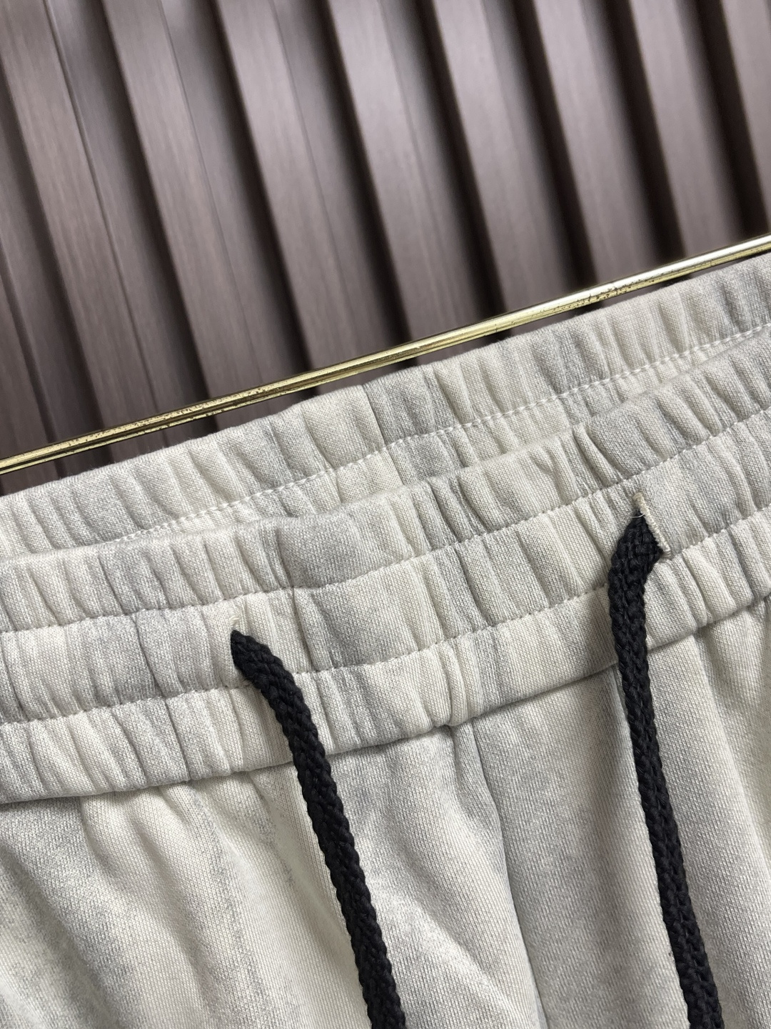 🛒🛒Balenciaga 2025SS早秋新款直筒休闲卫裤，简约时尚新款定制面料，身穿手感舒适 低调不失