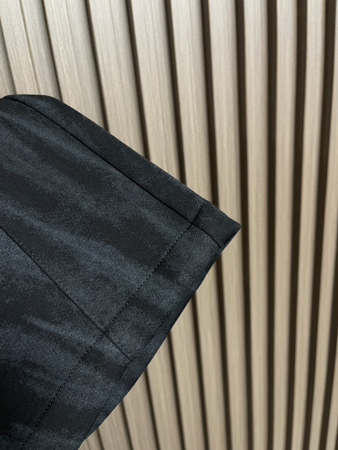 🛒🛒CH 克罗心 2025ss秋冬新款松紧裤阔腿裤，身穿着非常舒适 低调不失奢华 穿出去非常有档次，裤型