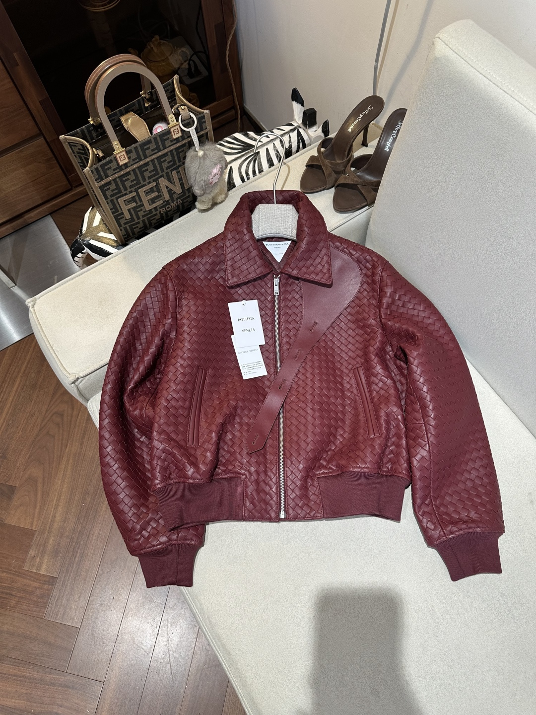 NO:892366,Bottega vene*t^Imported lambskin heavy hand-woven S-XL special size can be customized, Bottega Veneta-clothing,bottega veneta,bottega veneta,sheepskin,19860909Bottega vene*t^进口小羊皮重手工编制 S-XL特殊码数可定制,葆蝶家-服装,bottega veneta,bottega veneta,sheepskin,,Women's clothing