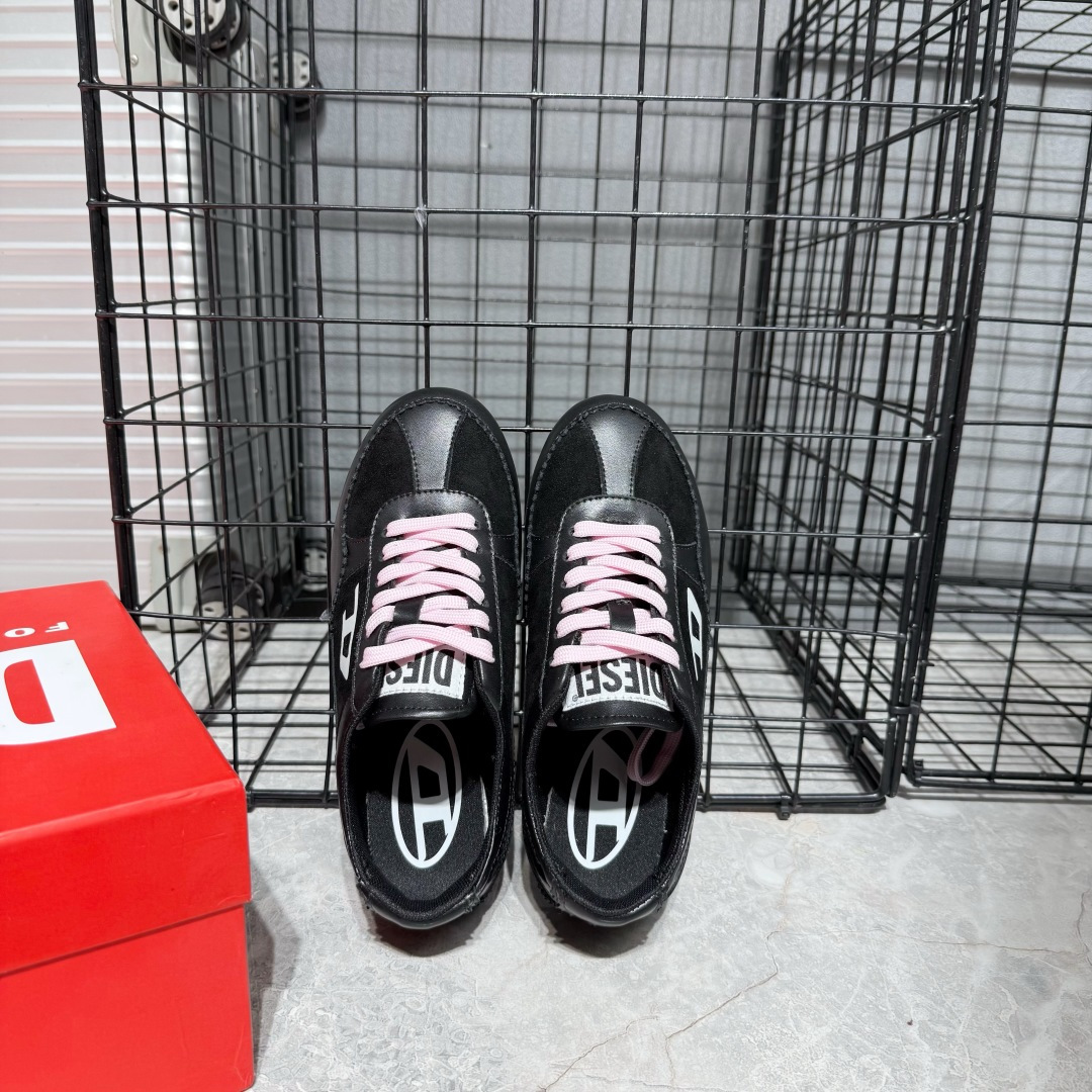 Designer Sneakers