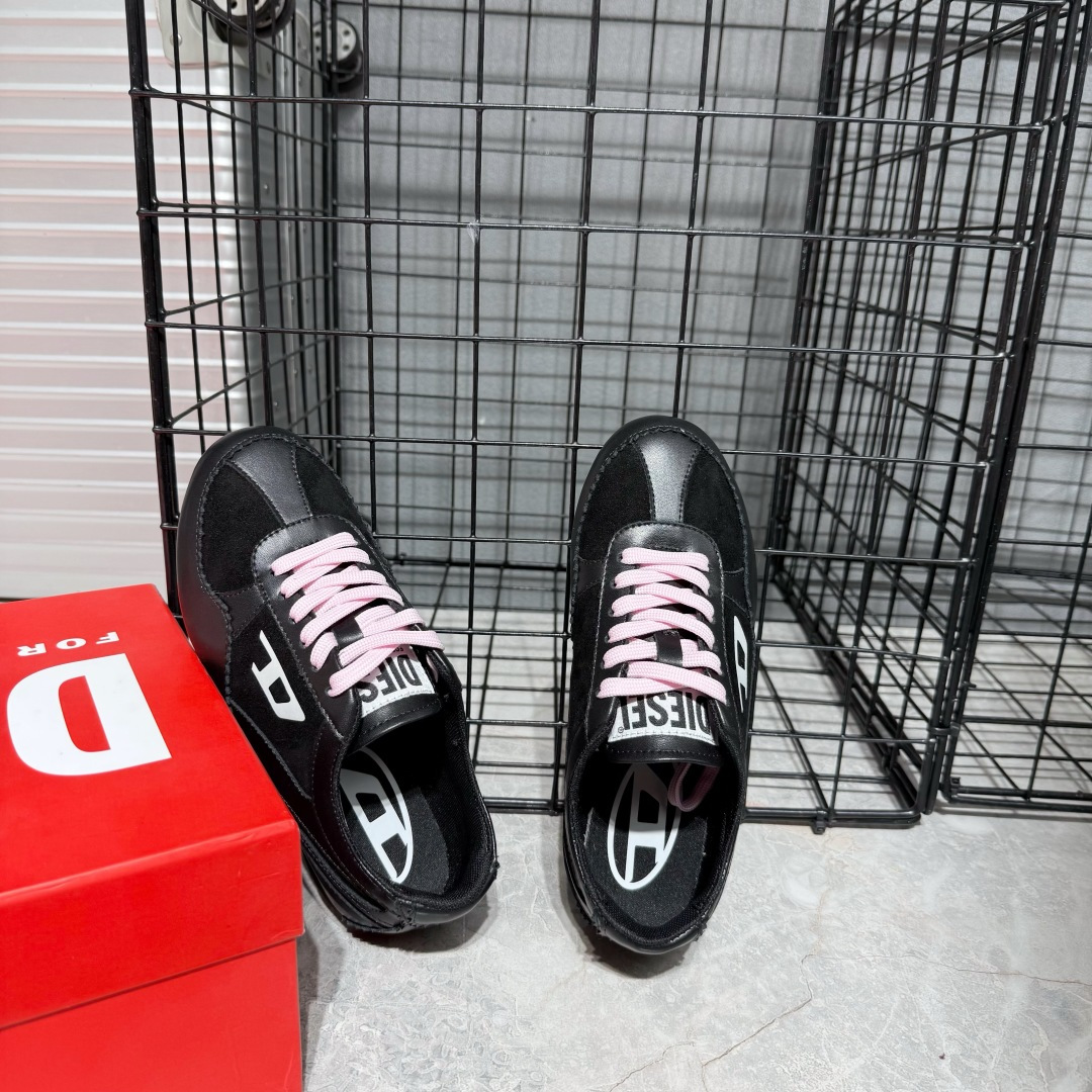 Designer Sneakers